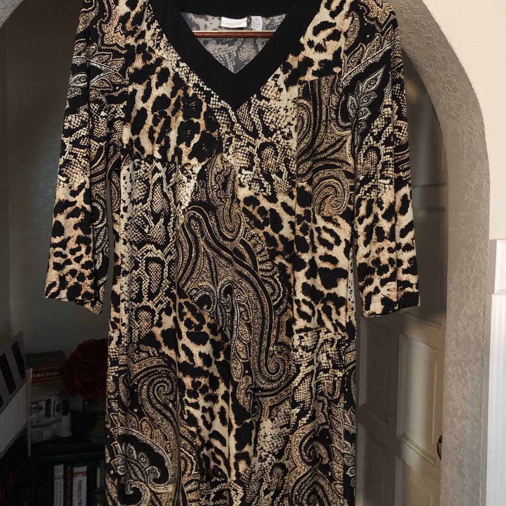 Lady cheetah print Chico dress
